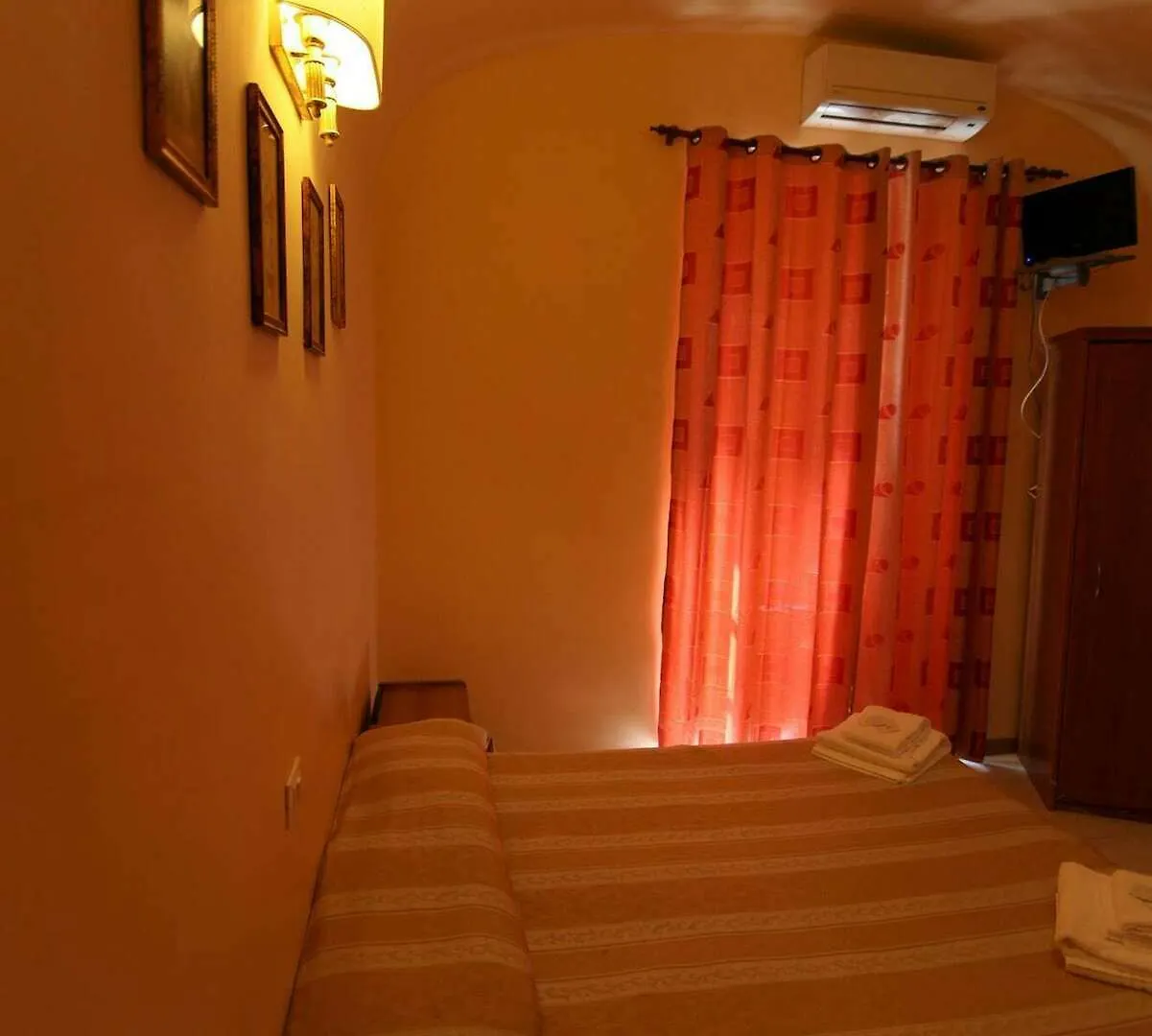Hostel Pink Floyd Roma Affittacamere